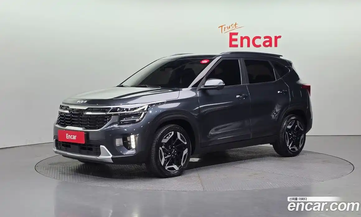 Kia Seltos 2023 2.0 Автомат в Москве № 60828, фото 19