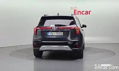 Kia Seltos 2023 2.0 Автомат в Москве № 60828, миниатюра 5