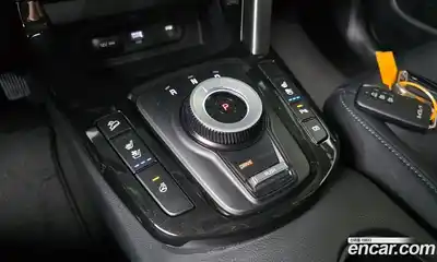 Kia Seltos 2023 2.0 Автомат в Москве № 60828, миниатюра 7