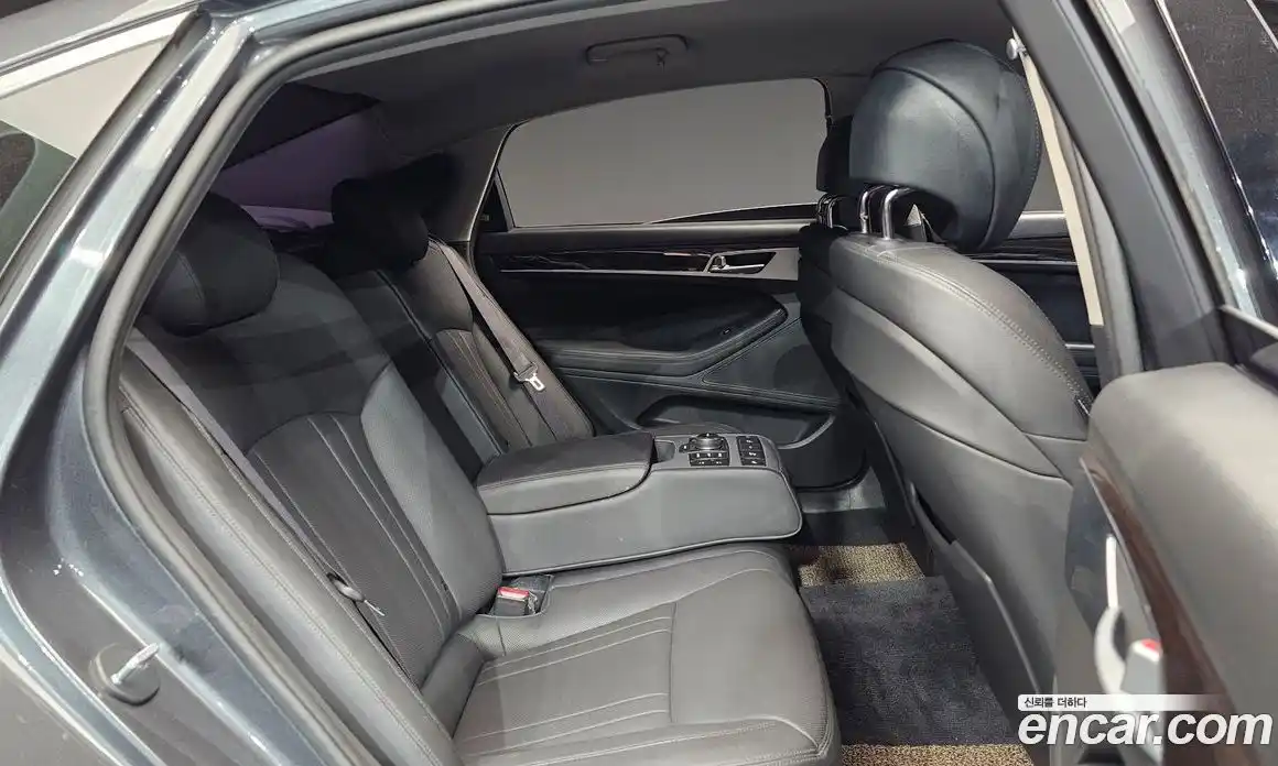 Genesis G80 2018 3.3 Автомат в Москве № 83250, фото 14