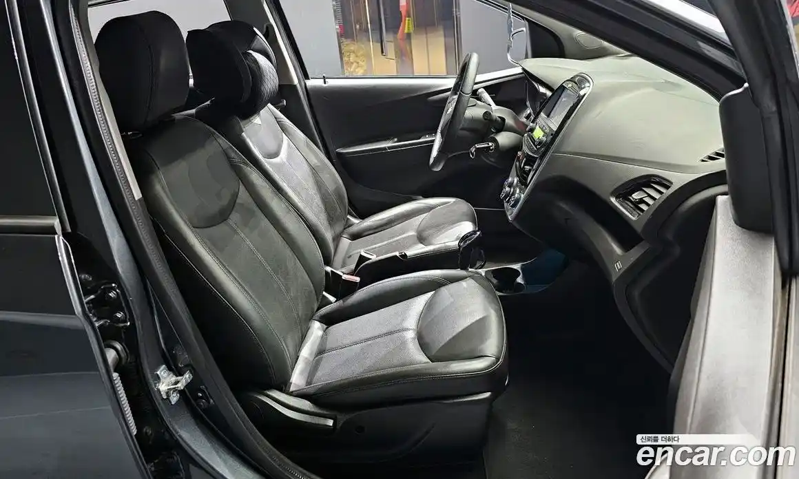 Chevrolet Spark 2017 1.0 Автомат в Москве № 99464, фото 4