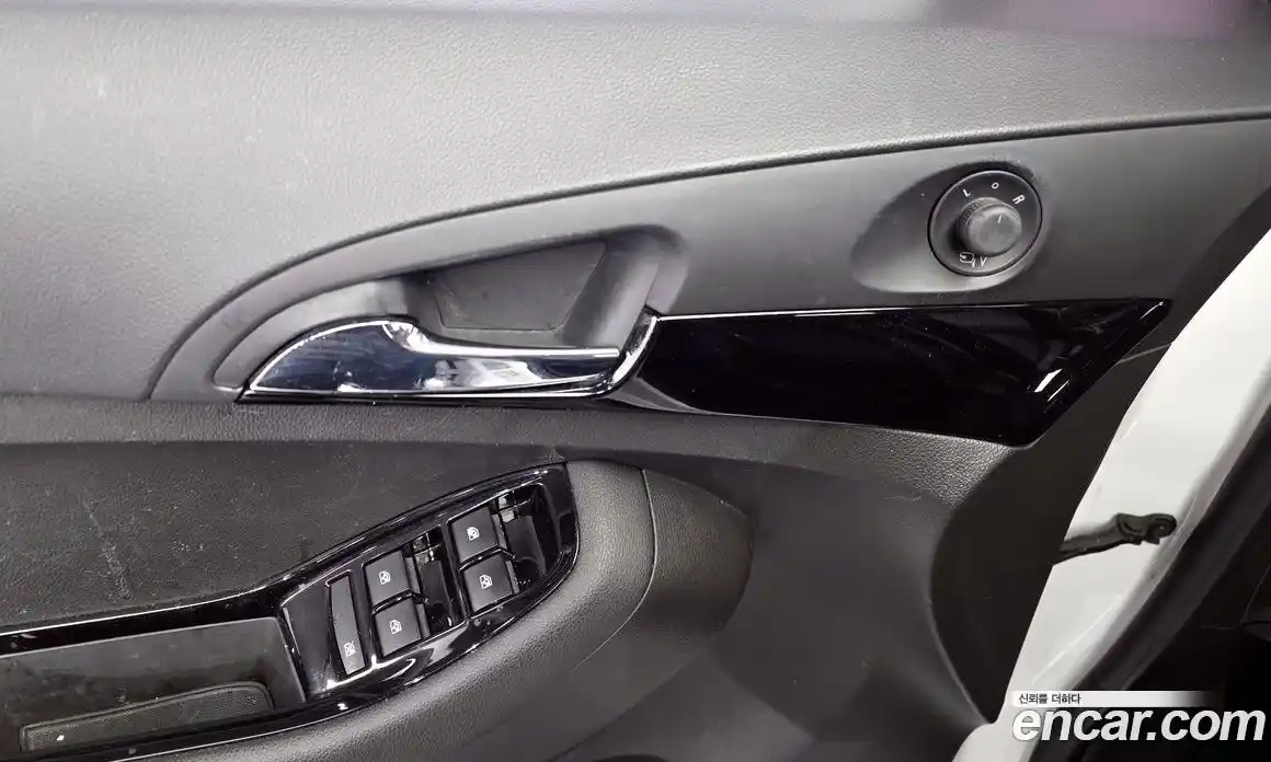 Chevrolet Orlando 2017 2.0 Автомат в Москве № 103685, фото 11