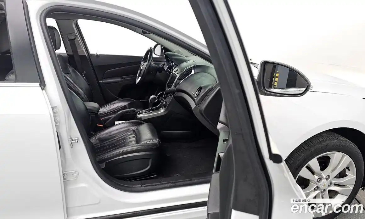 Chevrolet Cruze 2014 1.8 Автомат в Москве № 105449, фото 20