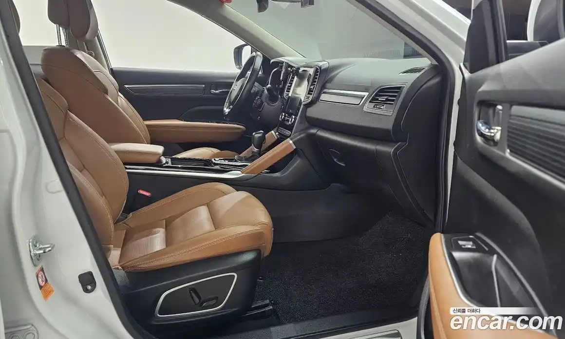 Renault QM6 2021 2.0 Автомат в Москве № 106307, фото 15