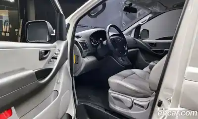 Hyundai Starex 2020 2.5 Автомат в Москве № 109315, миниатюра 3