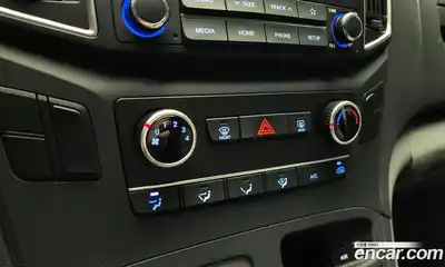 Hyundai Starex 2020 2.5 Автомат в Москве № 109315, миниатюра 10