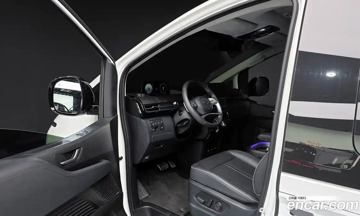 Hyundai Staria 2023 2.2 Автомат в Москве № 109620, фото 6