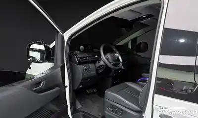 Hyundai Staria 2023 2.2 Автомат в Москве № 109620, миниатюра 6