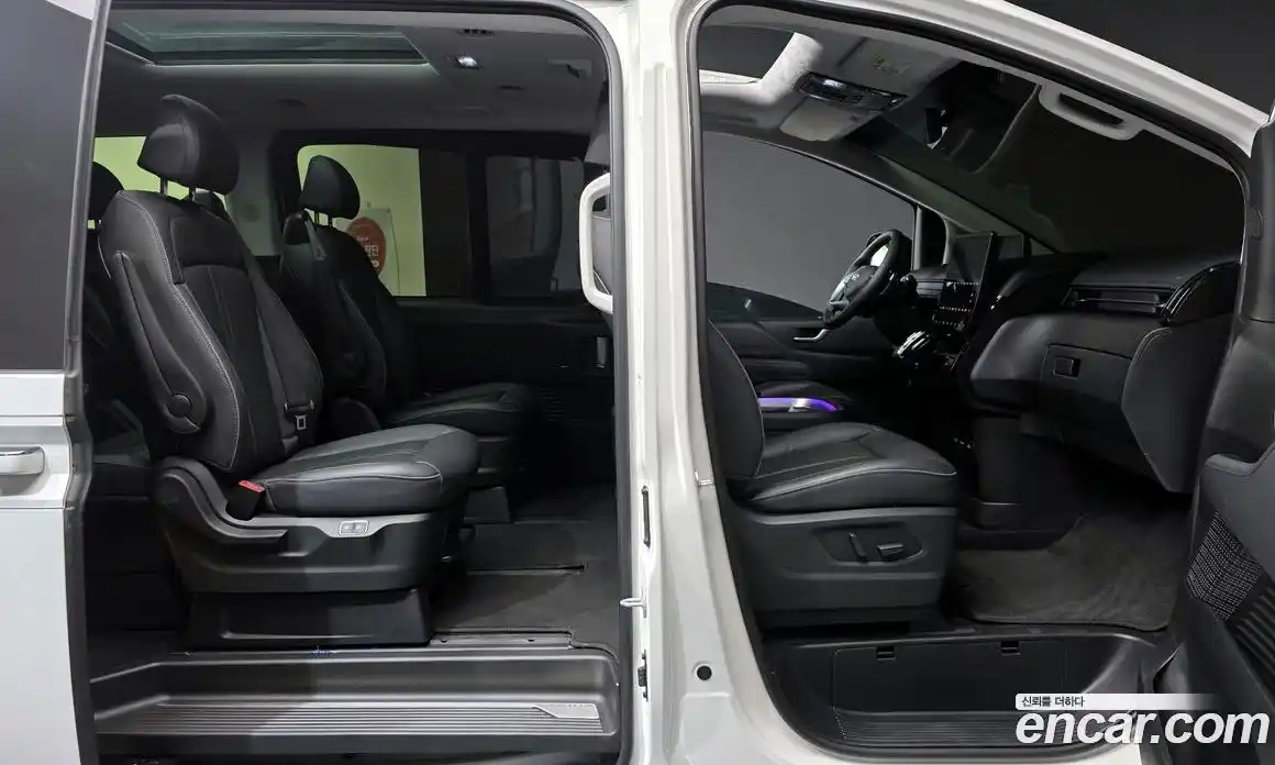 Hyundai Staria 2023 2.2 Автомат в Москве № 109620, фото 9