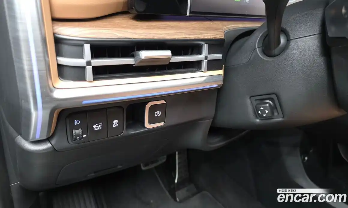 Hyundai Santa Fe 2024 1.6 Автомат в Москве № 110810, фото 16