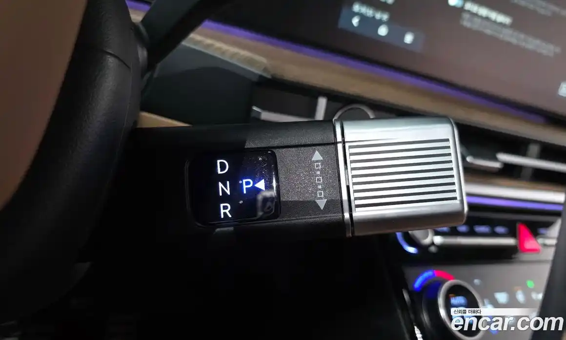 Hyundai Santa Fe 2024 1.6 Автомат в Москве № 110810, фото 18