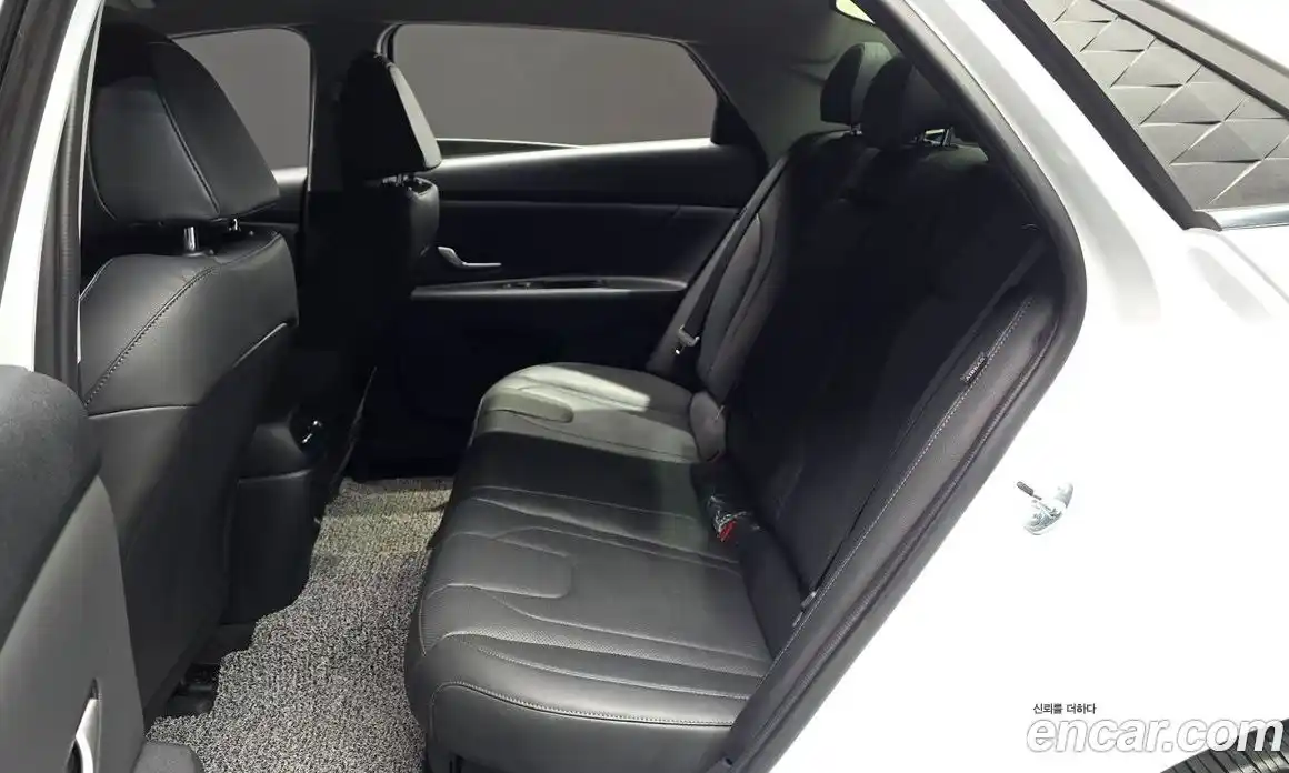 Hyundai Avante 2025 1.6 Автомат в Москве № 112071, фото 12