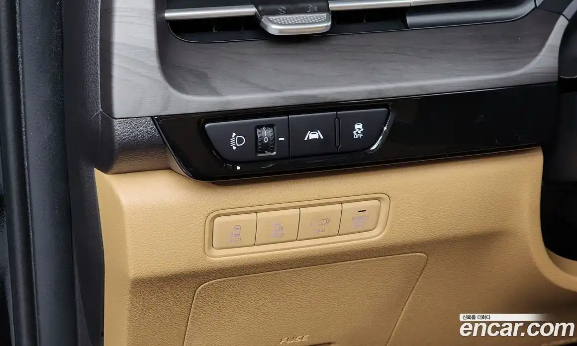 Kia Canival 2023 3.5 Автомат в Москве № 115451, фото 13