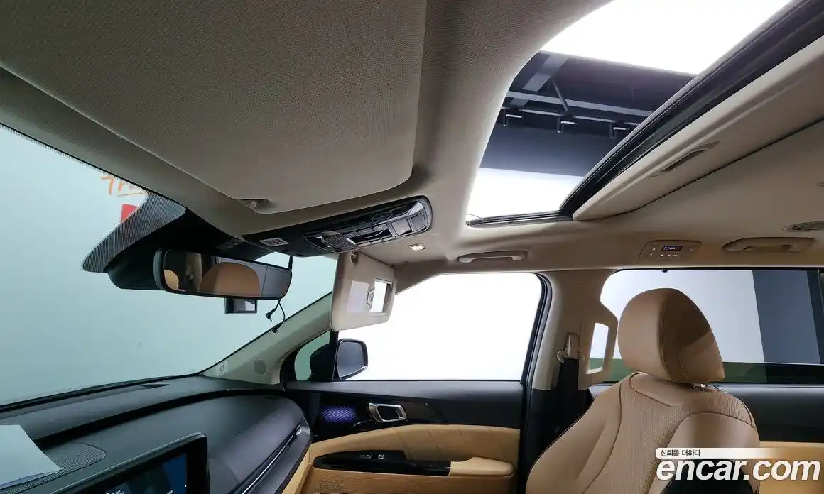 Kia Canival 2023 3.5 Автомат в Москве № 115451, фото 20