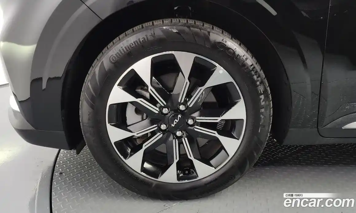 Kia Canival 2023 3.5 Автомат в Москве № 115451, фото 4