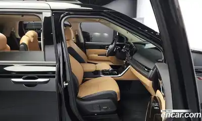 Kia Canival 2023 3.5 Автомат в Москве № 115451, миниатюра 5