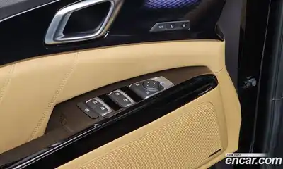 Kia Canival 2023 3.5 Автомат в Москве № 115451, миниатюра 9