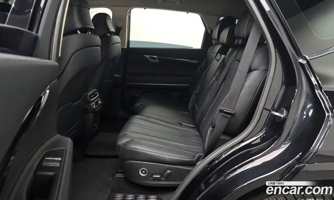 Genesis GV80 2022 2.5 Автомат в Москве № 118485, фото 4