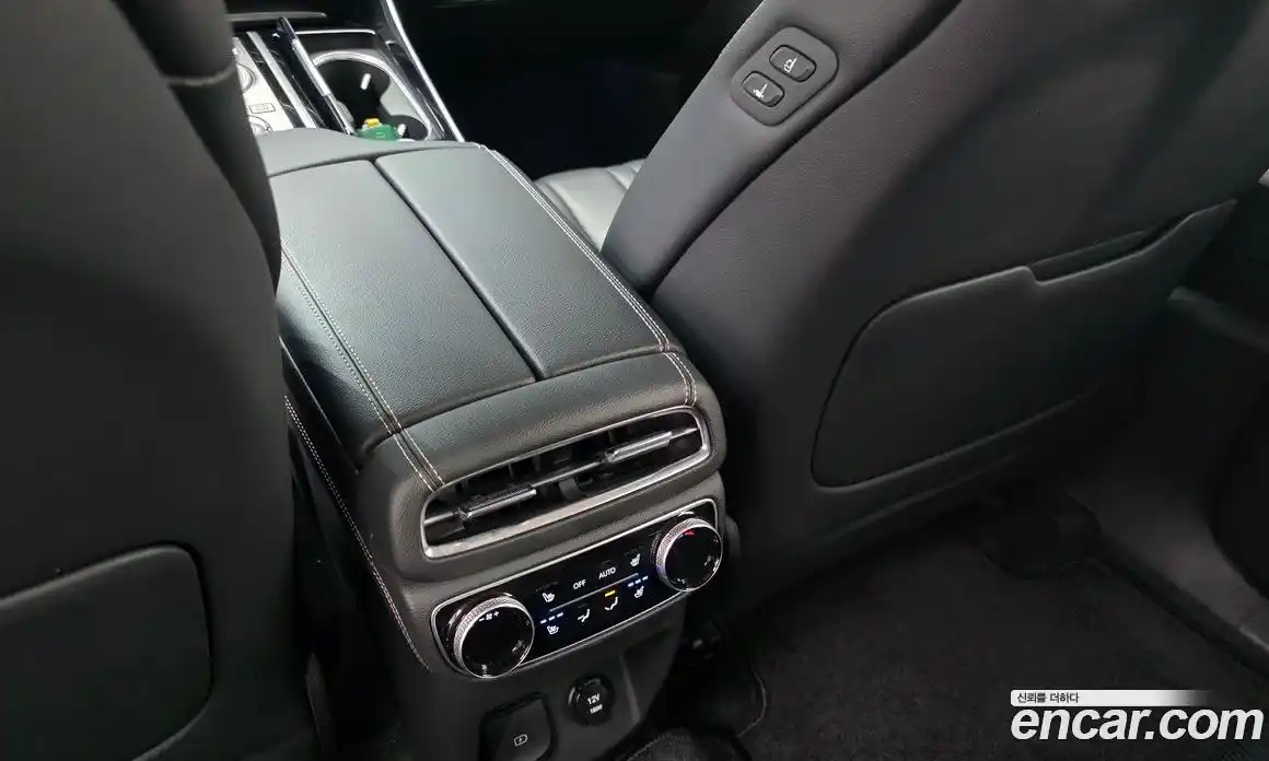 Genesis GV80 2022 2.5 Автомат в Москве № 118485, фото 9