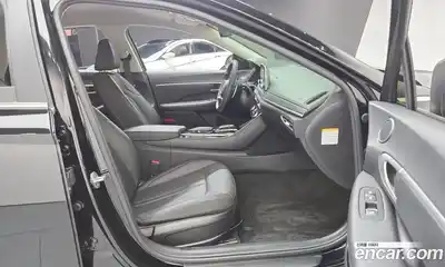 Hyundai Sonata 2021 2.0 Автомат в Москве № 119962, миниатюра 2