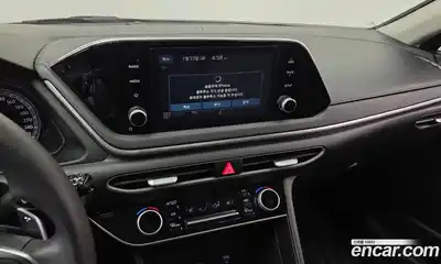 Hyundai Sonata 2021 2.0 Автомат в Москве № 119962, миниатюра 9