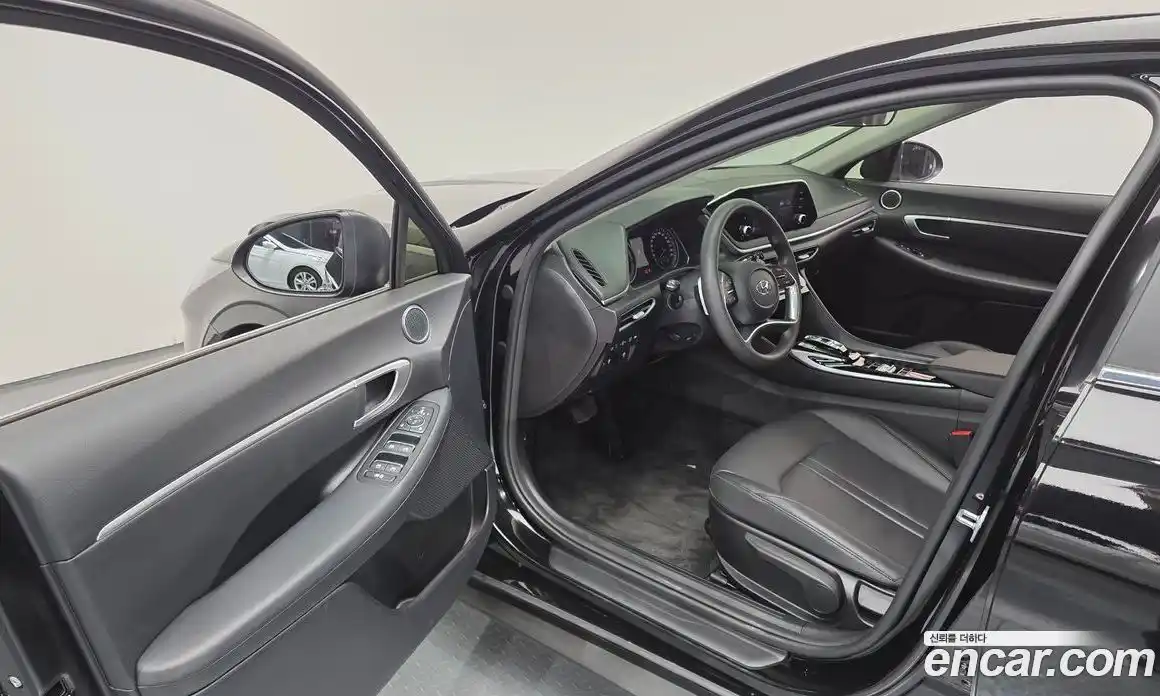 Hyundai Sonata 2021 2.0 Автомат в Москве № 119962, фото 10