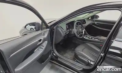 Hyundai Sonata 2021 2.0 Автомат в Москве № 119962, миниатюра 10