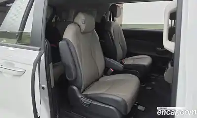 Kia Canival 2024 2.2 Автомат в Москве № 120924, миниатюра 7