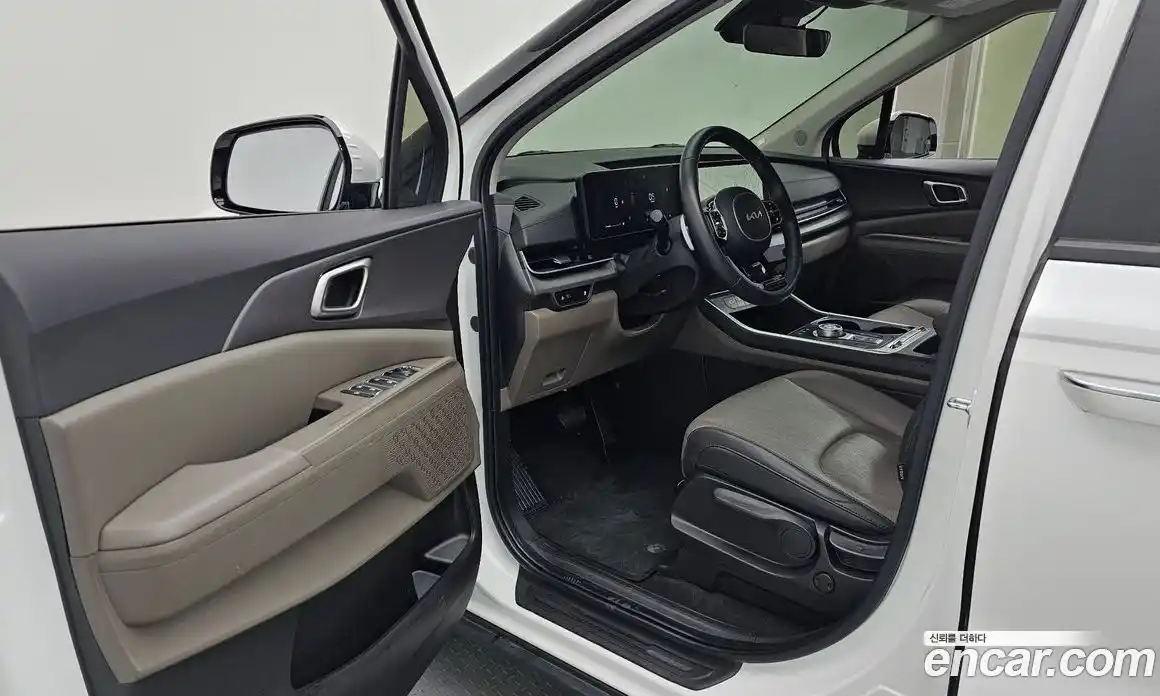 Kia Canival 2024 2.2 Автомат в Москве № 121173, фото 18