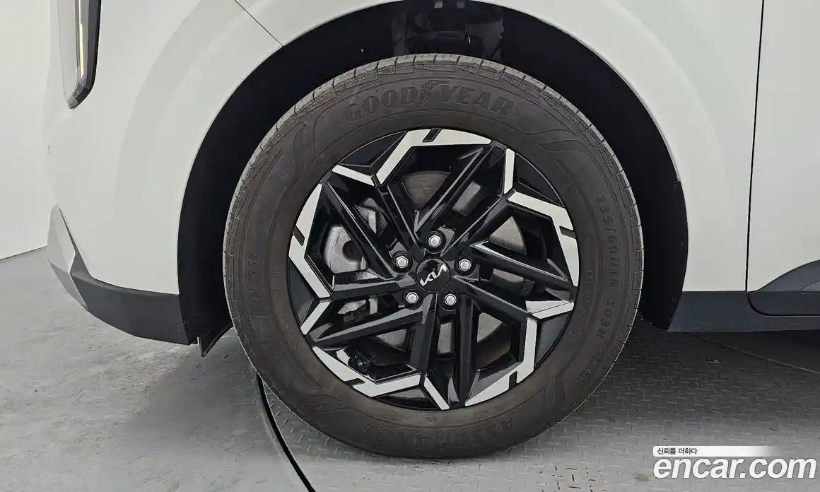 Kia Canival 2024 2.2 Автомат в Москве № 121173, фото 4