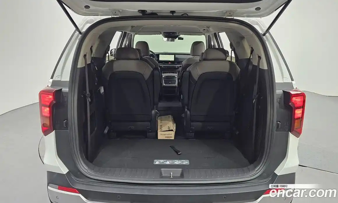 Kia Canival 2024 2.2 Автомат в Москве № 121173, фото 5