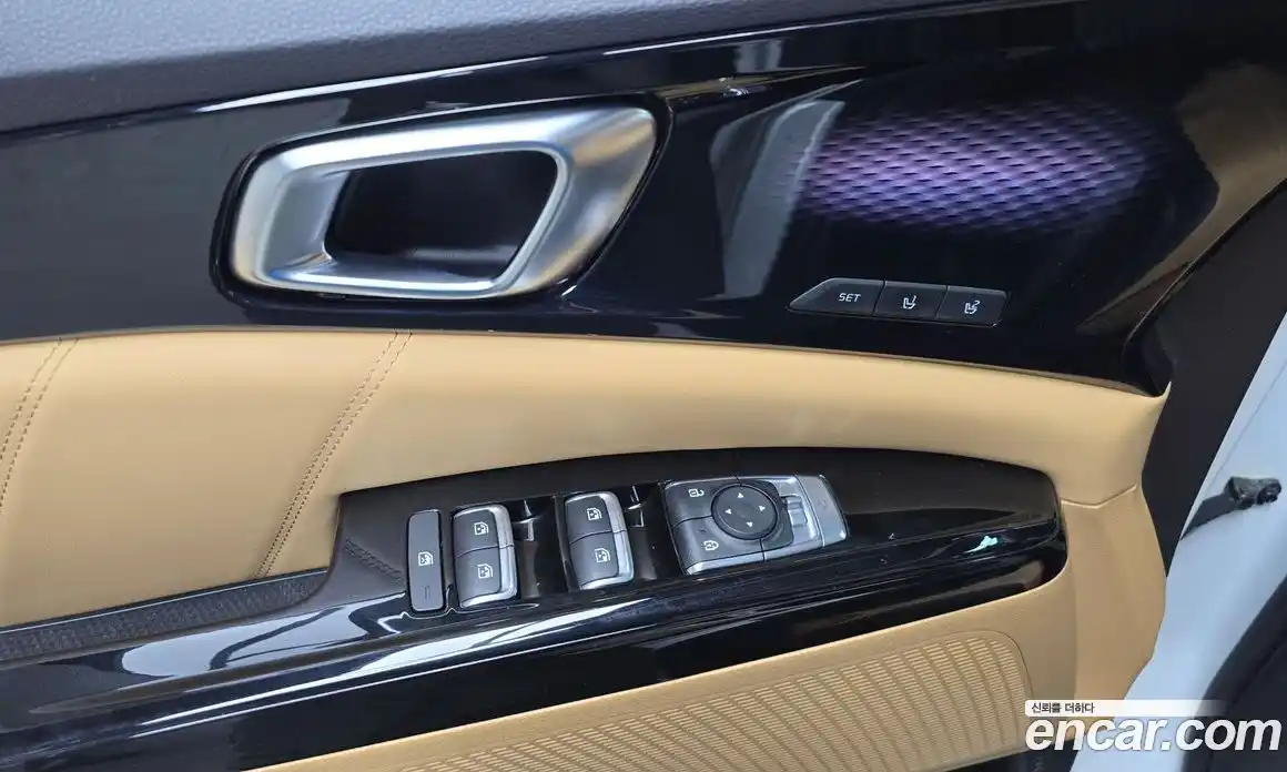 Kia Canival 2022 2.2 Автомат в Москве № 122257, фото 12