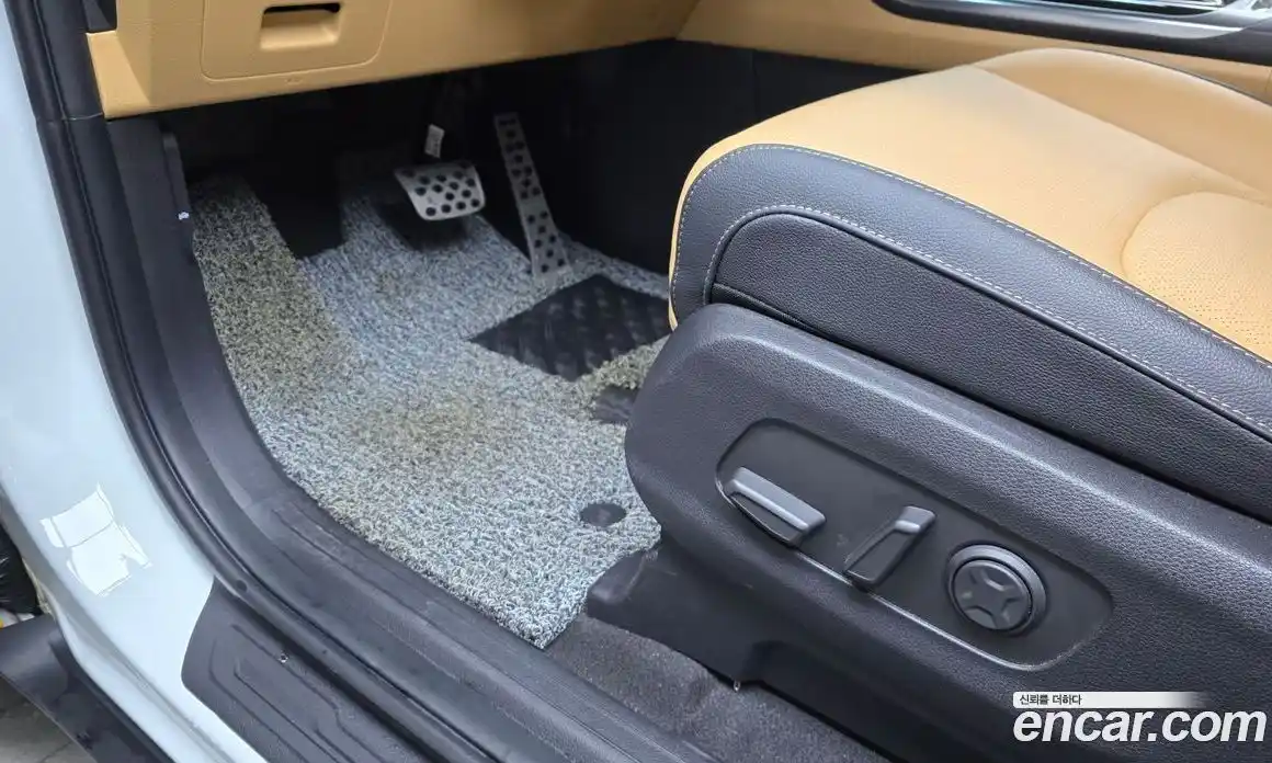 Kia Canival 2022 2.2 Автомат в Москве № 122257, фото 16