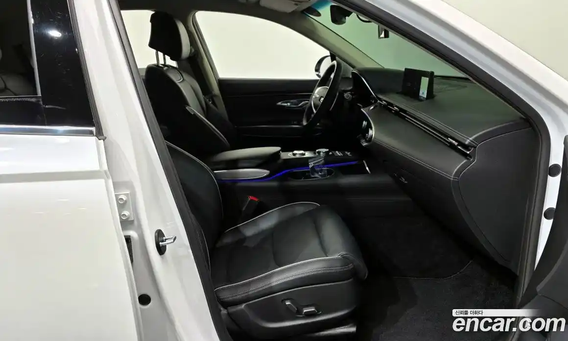 Genesis GV70 2021 2.5 Автомат в Москве № 122486, фото 20