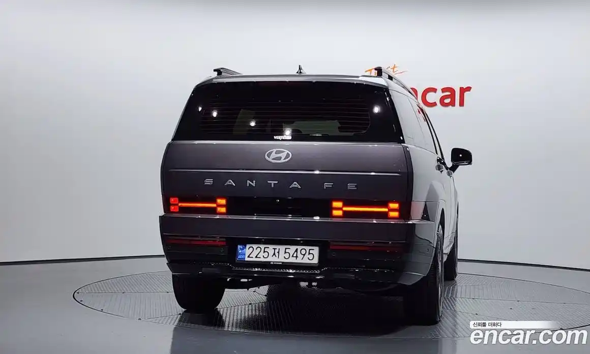 Hyundai Santa Fe 2024 1.6 Автомат в Москве № 122656, фото 16