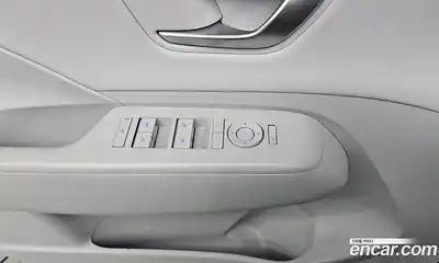 Hyundai Kona 2025 1.6 Автомат в Москве № 124772, миниатюра 3