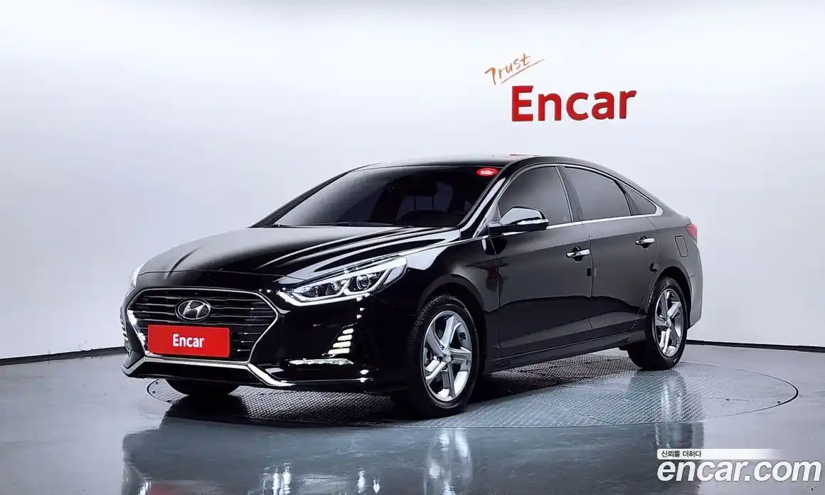 Hyundai Sonata 2019 2.0 Автомат в Москве № 125220, фото 16