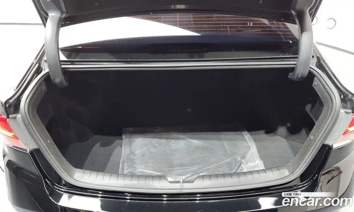 Hyundai Sonata 2019 2.0 Автомат в Москве № 125220, фото 3