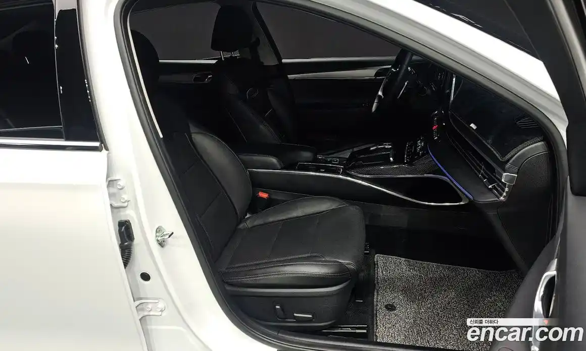 Hyundai Grandeur 2022 2.5 Автомат в Москве № 126114, фото 12