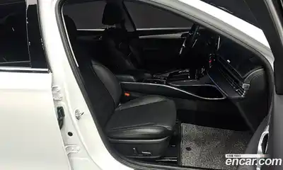 Hyundai Grandeur 2022 2.5 Автомат в Москве № 126114, миниатюра 12