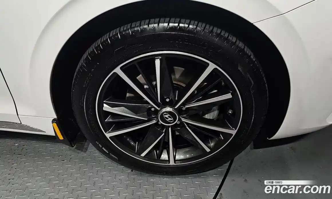 Hyundai Grandeur 2022 2.5 Автомат в Москве № 126114, фото 5