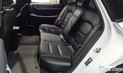 Hyundai Grandeur 2022 2.5 Автомат в Москве № 126114, миниатюра 9