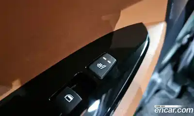 Kia Sportage 2022 1.6 Автомат в Москве № 131357, миниатюра 3