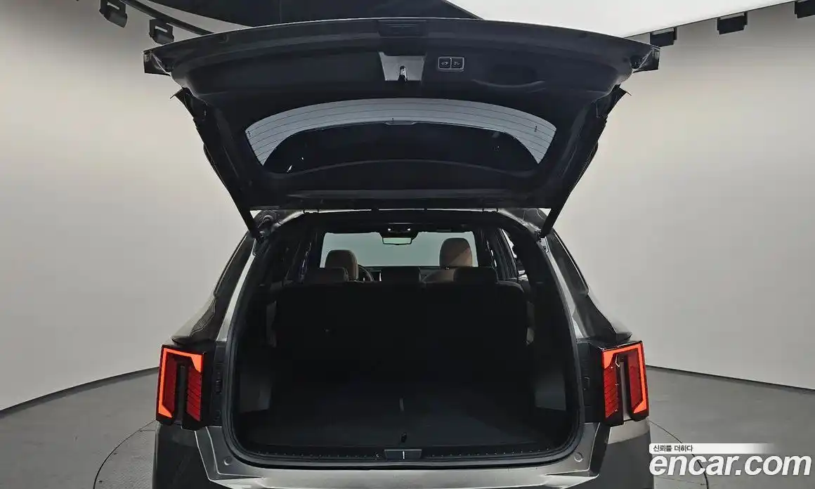 Kia Sorento 2024 2.2 Автомат в Москве № 132615, фото 4