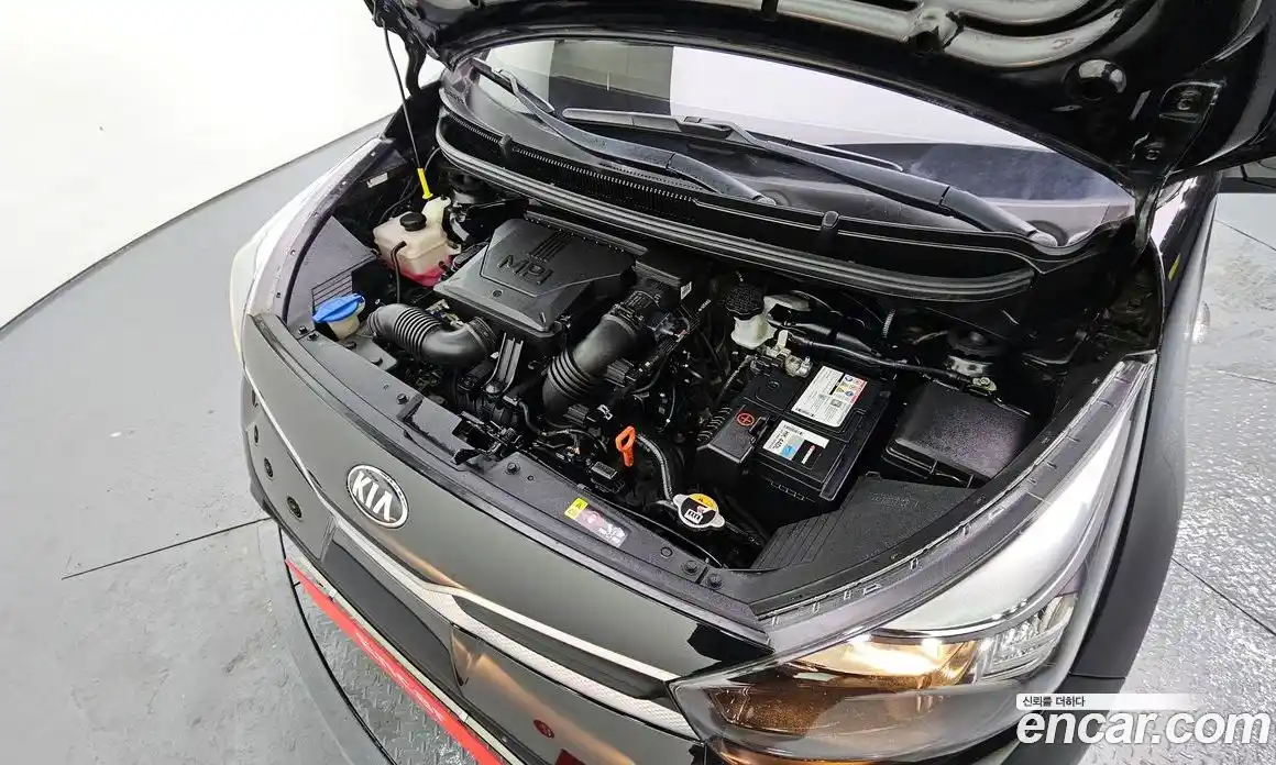 Kia Morning 2021 1.0 Автомат в Москве № 133261, фото 12