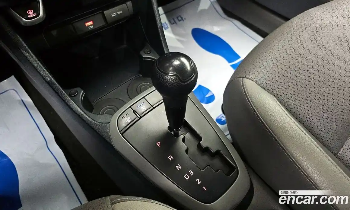 Kia Morning 2021 1.0 Автомат в Москве № 133261, фото 17