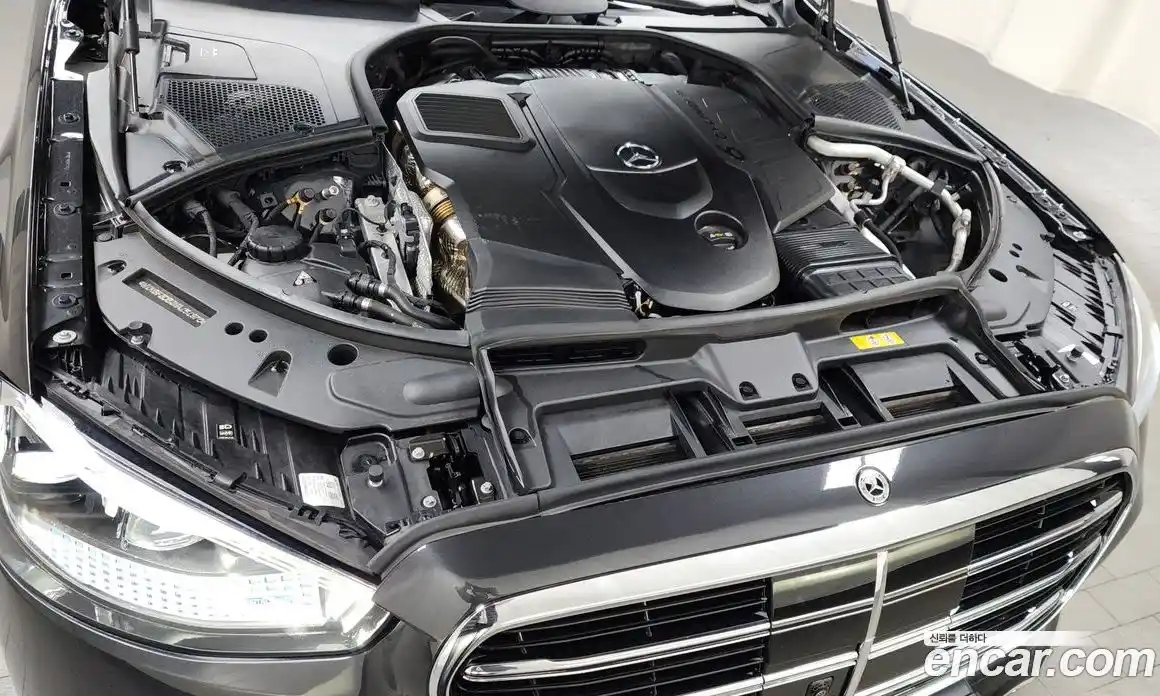 Mercedes-Benz S-Class 2022 2.9 Автомат в Москве № 139311, фото 2