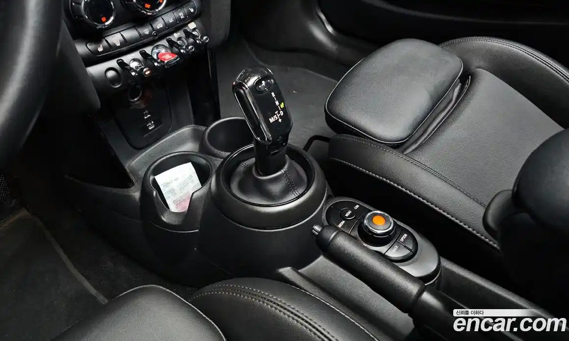 Mini Cooper 2022 2.0 Автомат в Москве № 140595, фото 5