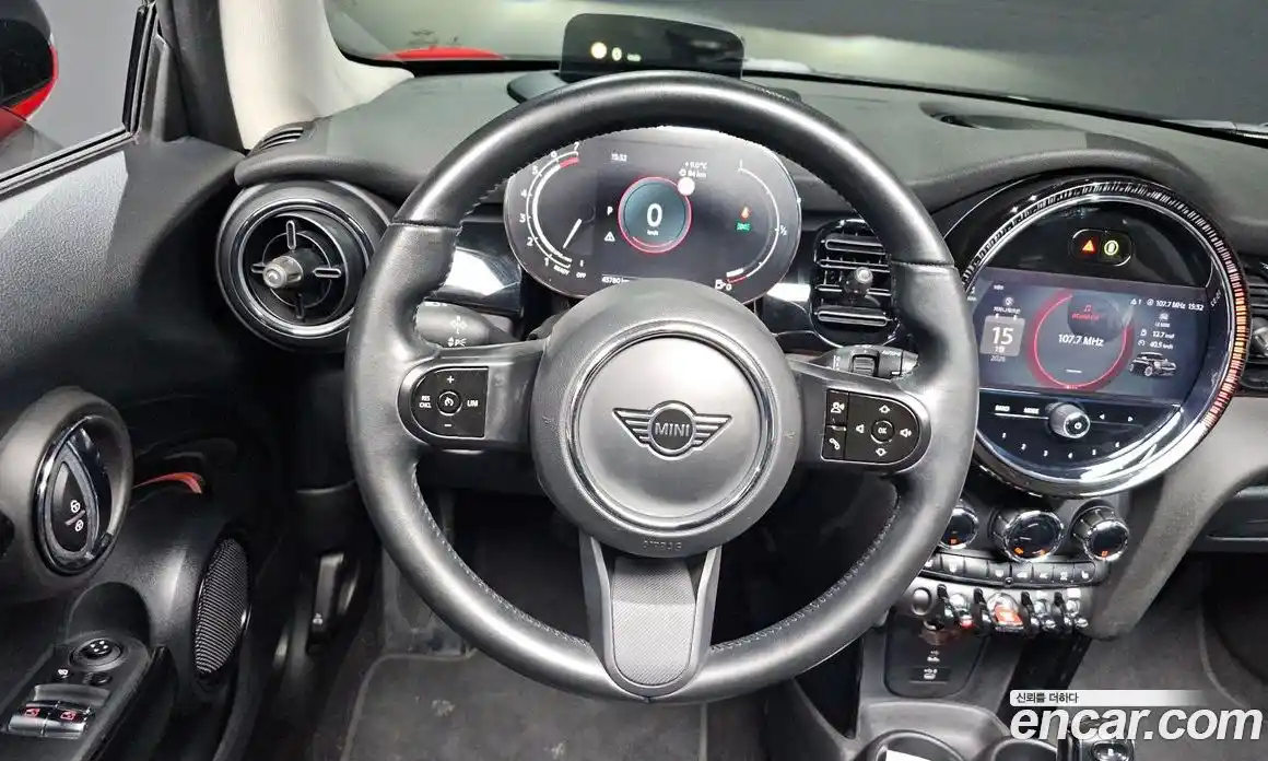 Mini Cooper 2022 2.0 Автомат в Москве № 140595, фото 9