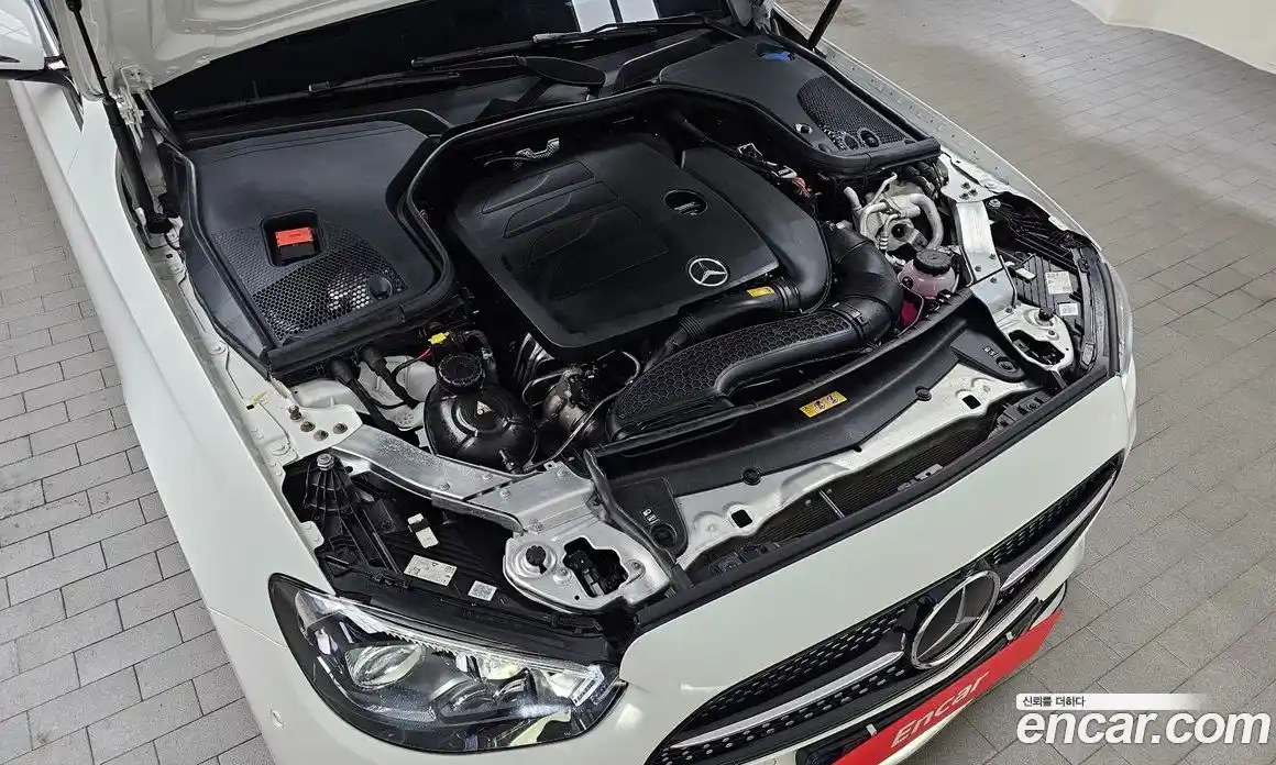 Mercedes-Benz E-Class 2021 2.0 Автомат в Москве № 142918, фото 10